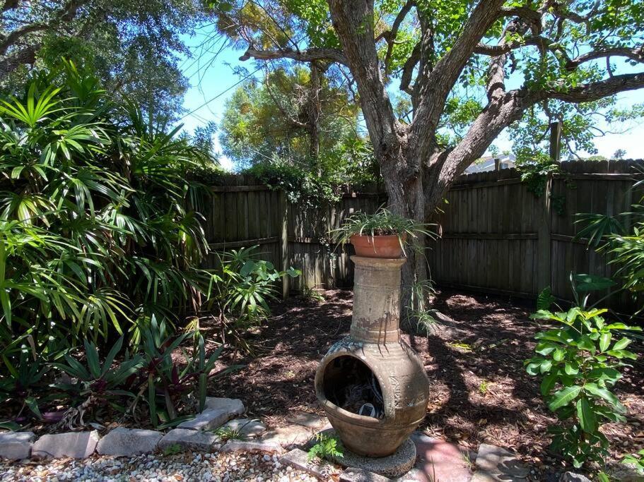 One Bed Suite Near Beaches And Downtown Sarasota megye Kültér fotó